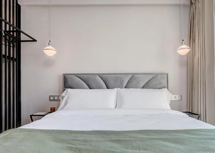 Palm Suites